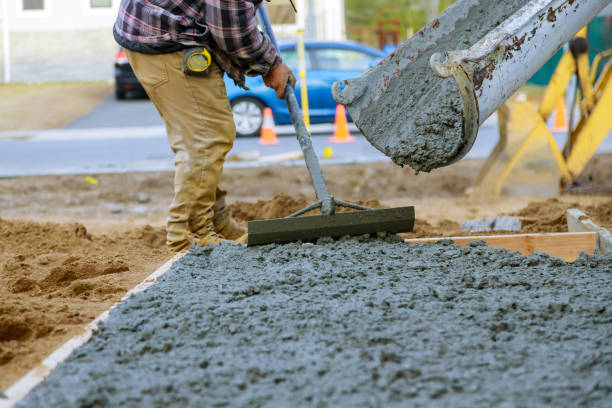 Best Concrete Walkway Installation  in High Point, NC